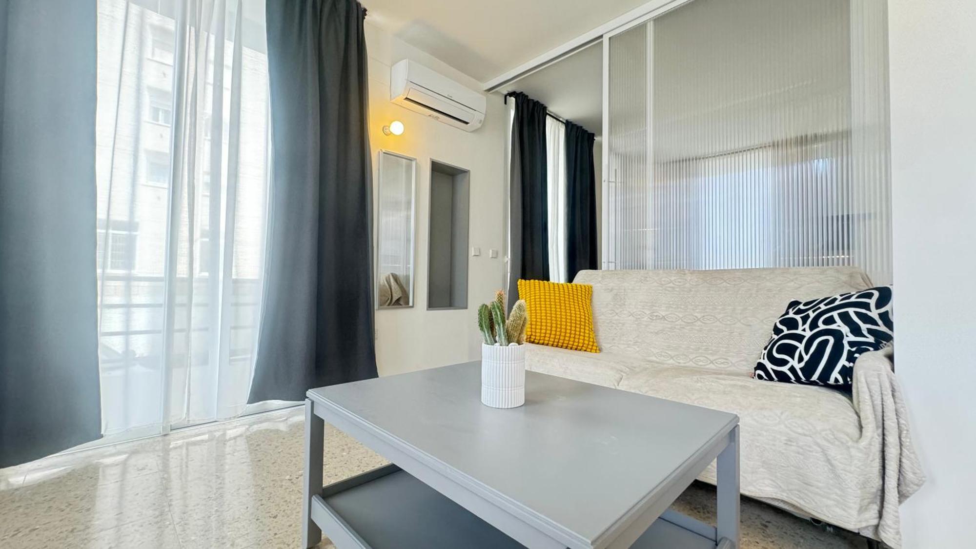 Estudio Con Piscina Аликанте Экстерьер фото